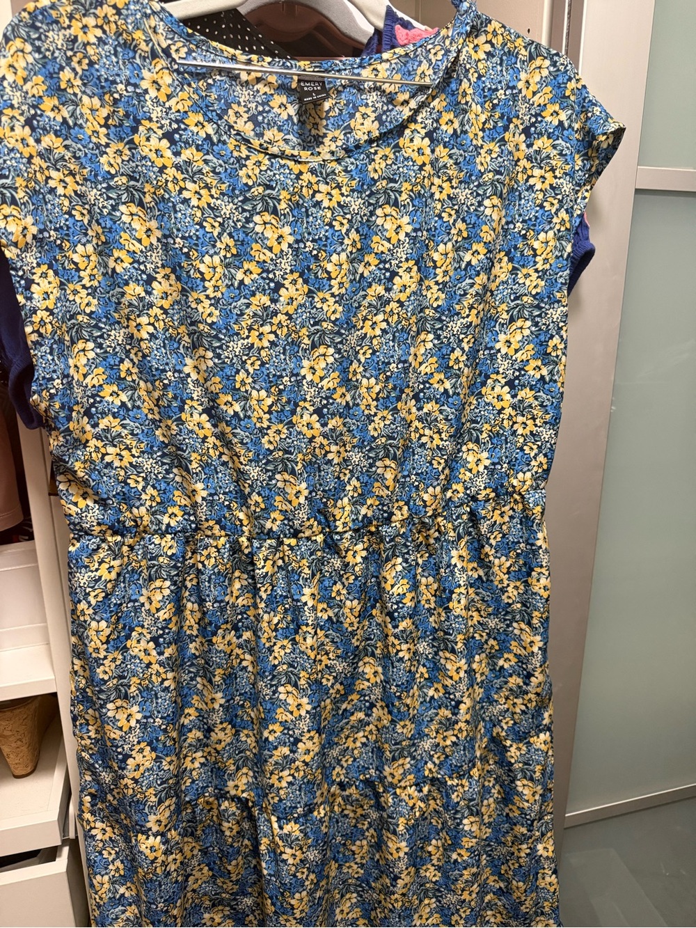 Floral Dress - Picture 4 of 8